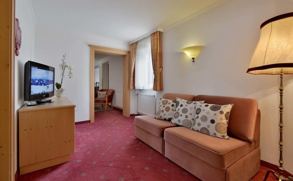 Hotel Glockenstuhl Герлос Екстериор снимка