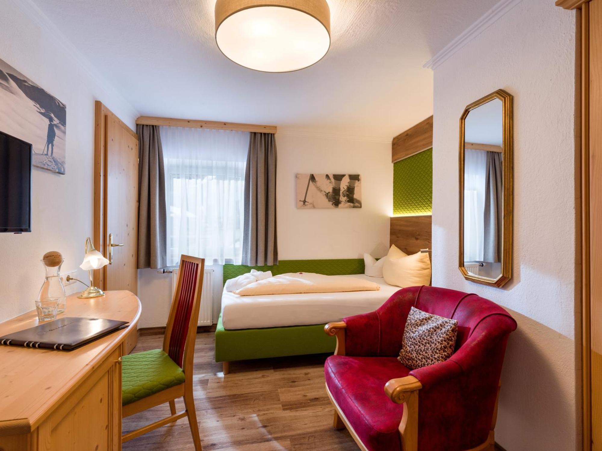 Hotel Glockenstuhl Герлос Екстериор снимка